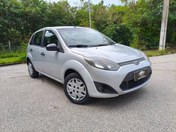 FORD FIESTA 1.0 ROCAM HATCH 8V FLEX 4P MANUAL